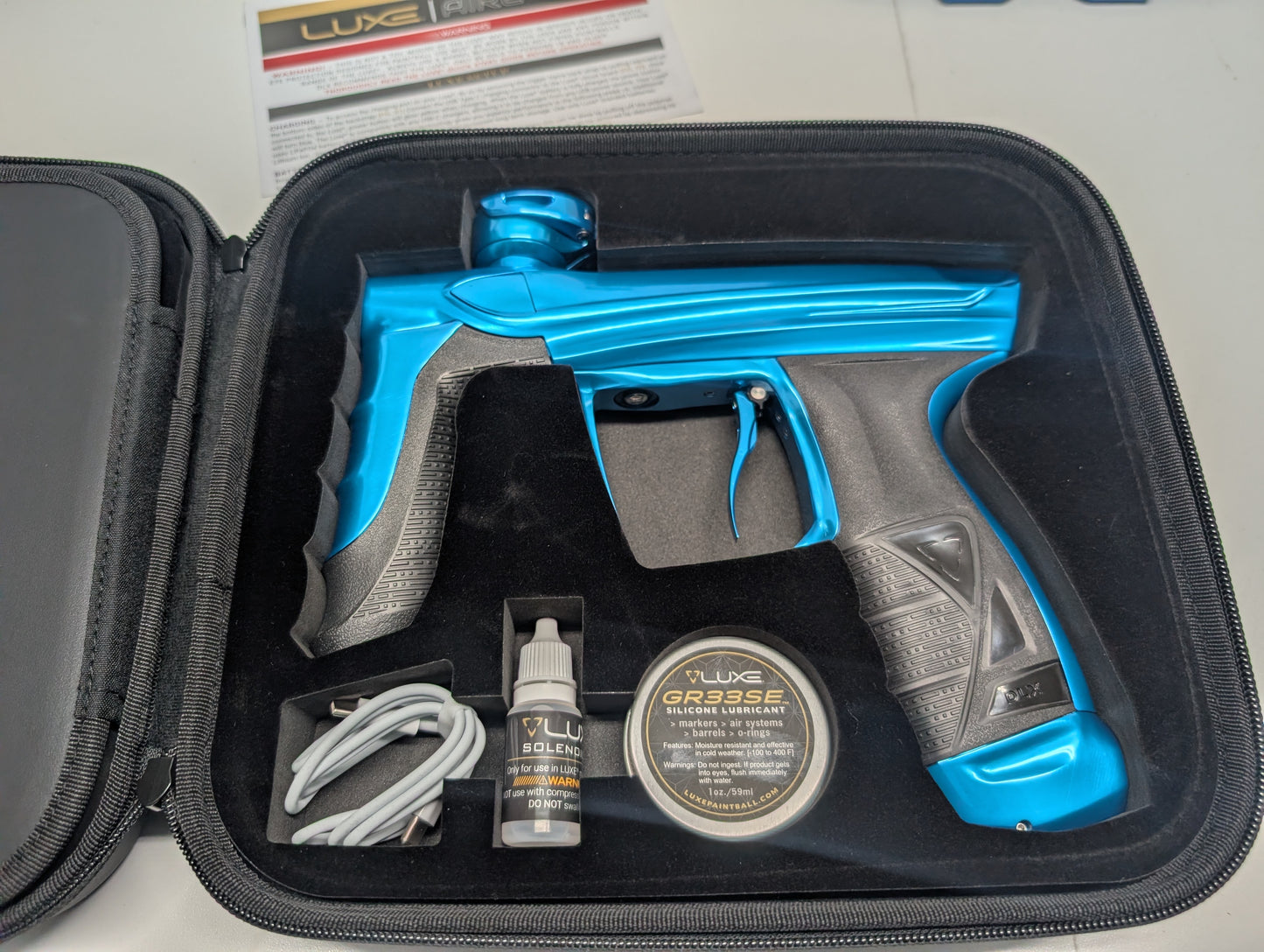 DLX Gloss Blue Aire