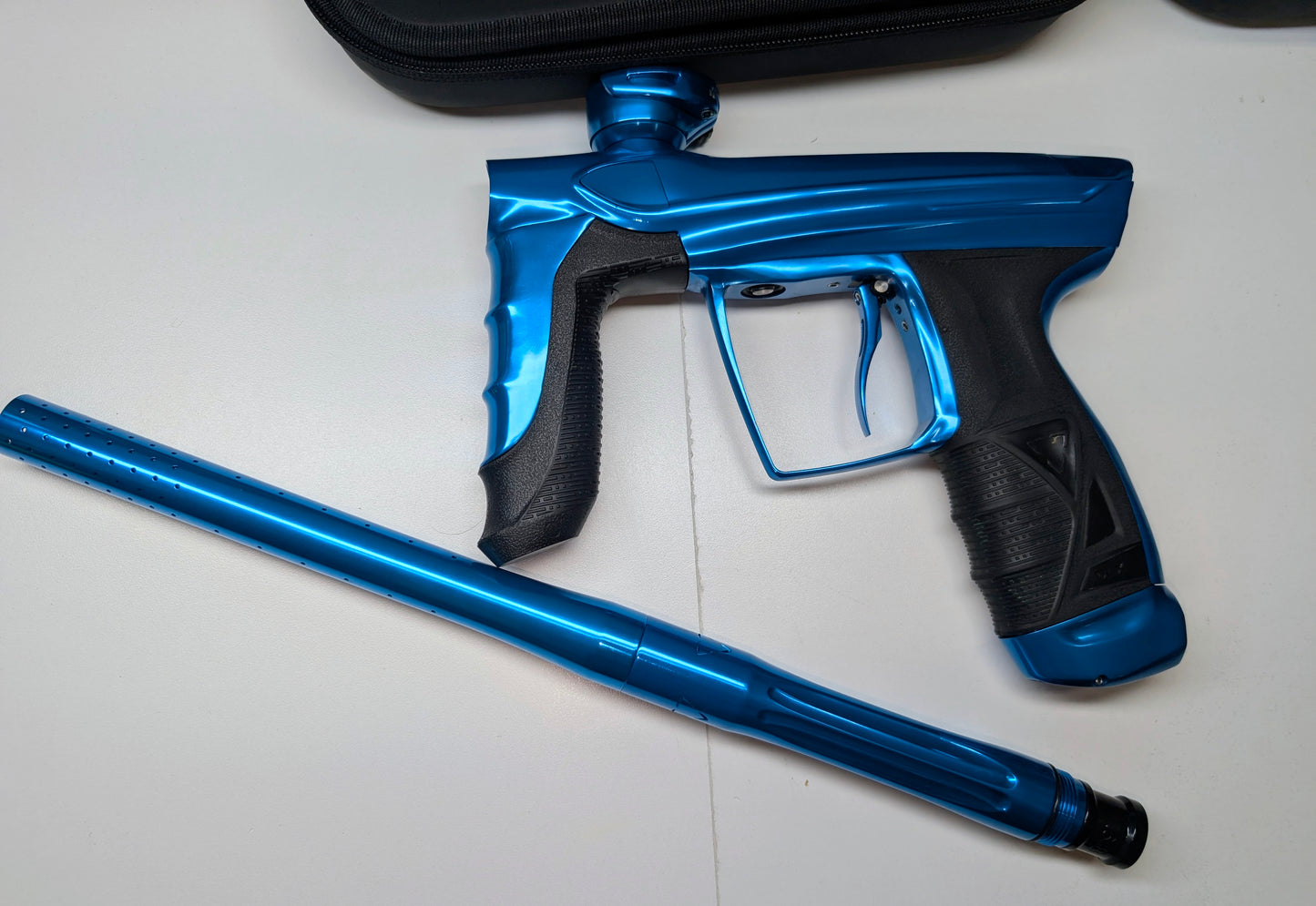 DLX Gloss Blue Aire